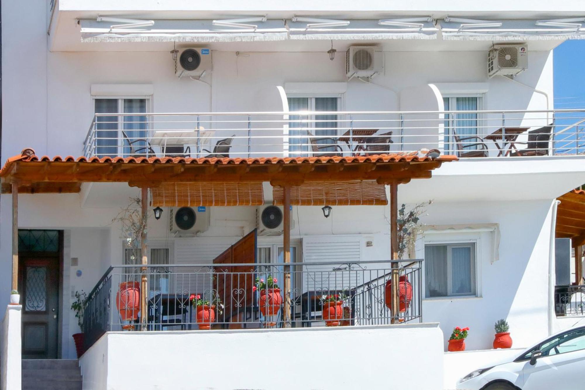 Thea Studios Pyrgadikia Exterior foto